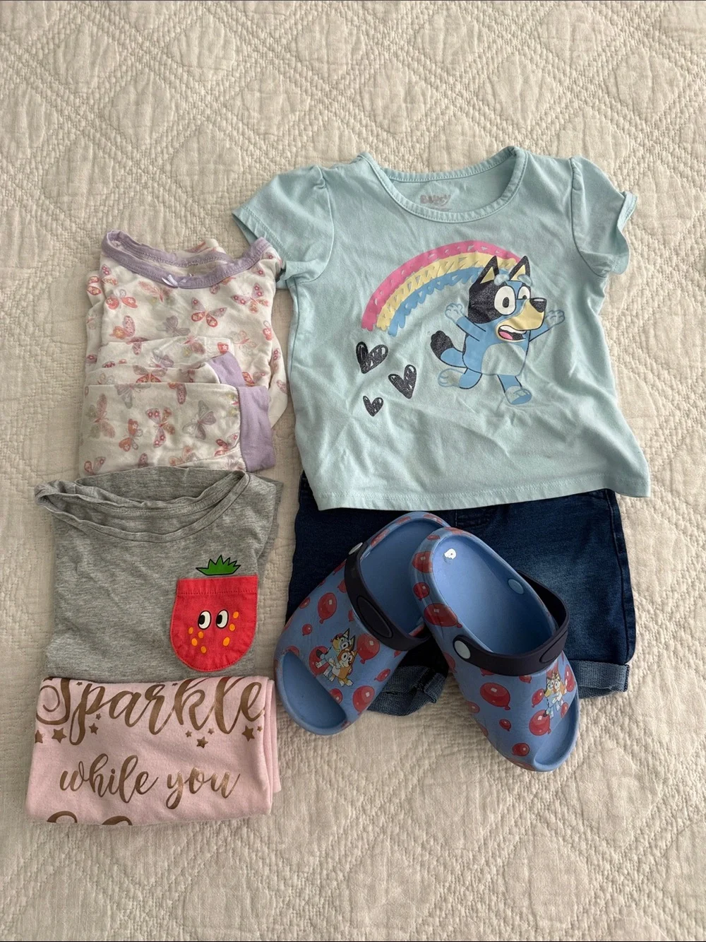 Bluey outfit with sandals girl 3T Denim Shorts and Too Set 6 pc sandals 8/9T